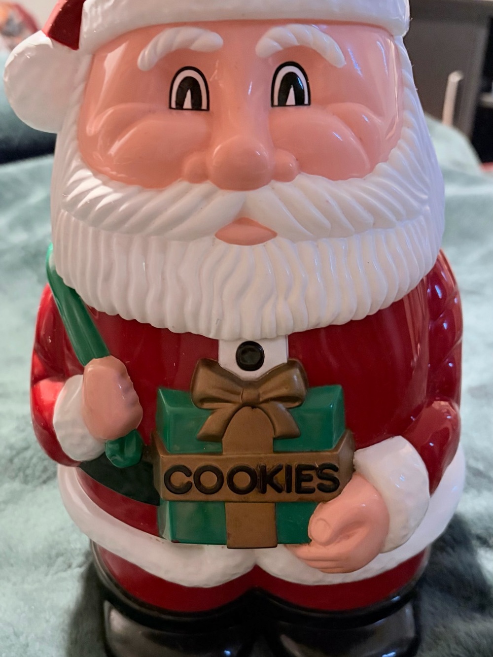 Vintage talking Santa Cookie Jar (Does work. Video included)